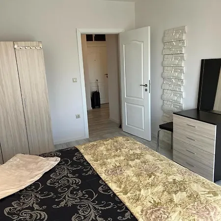 La Mer Luxury Apartment, * Golden Sands